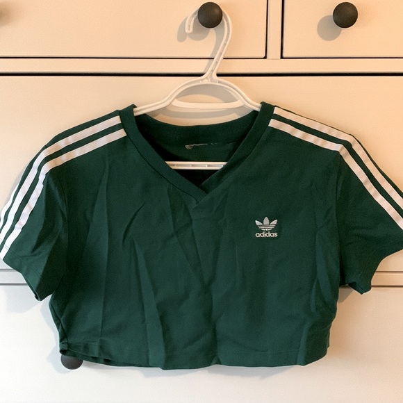 Green Adidas Crop Top - Picture 1 of 1